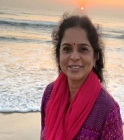 Headshot of Jeyanthi Ghatraju