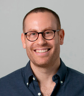 Daniel S. Rueven '09