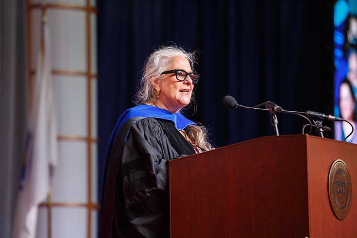 Marta Kauffman ’78, H’20, speaks at the podium