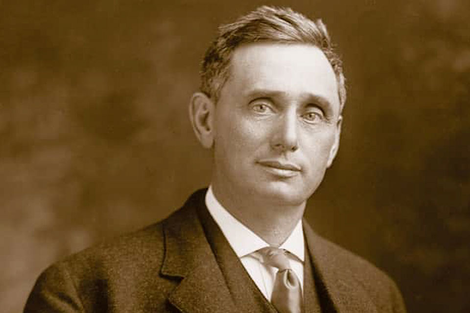 Louis Brandeis, first Jewish justice, faced first confirmation