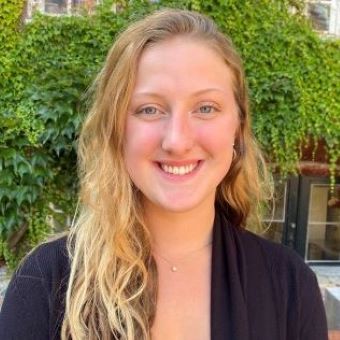 Headshot of Laura Walkup