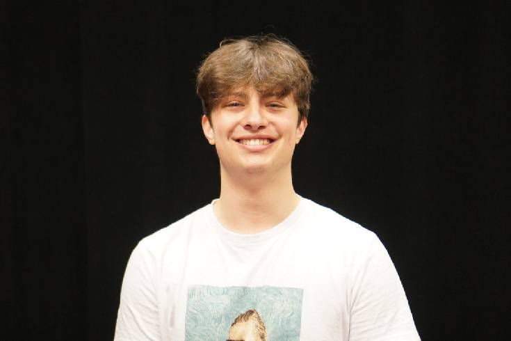 Headshot of Julian