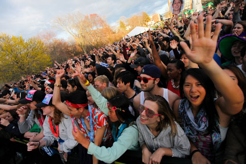 The festival crowd watching performers on Chapels Field.