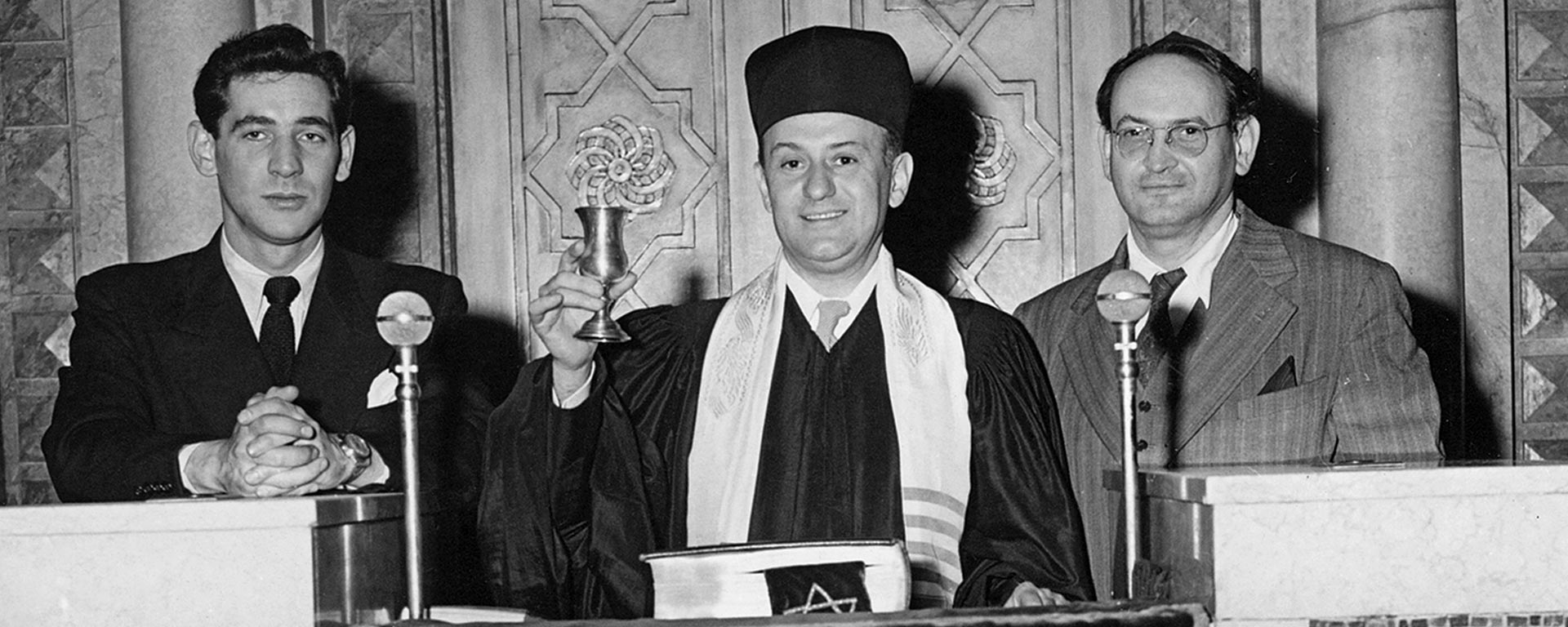 Leonard Bernstein with Cantor David Putterman and Max Helfman