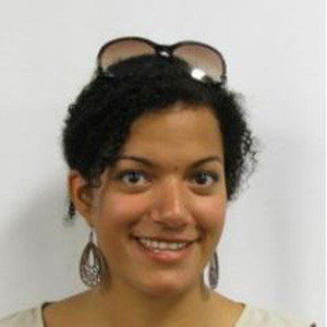 Headshot of Jennifer Gutsell smiling