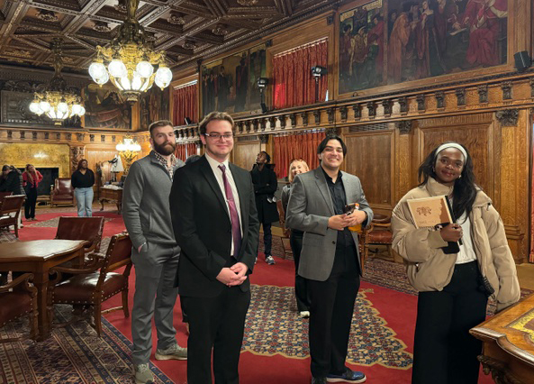 Penn State students visit the governor's chamber