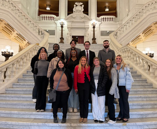 Penn State students visit the capitol rotunda