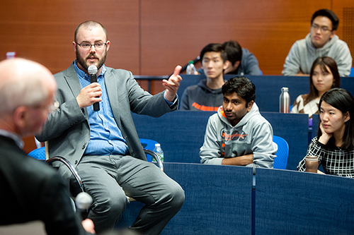 Speaker talking to the event's participants.