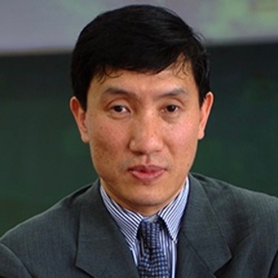 Dr. Yasheng Huang