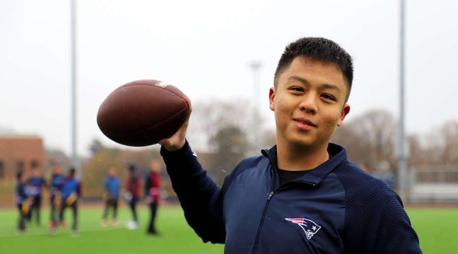 Vincent Xu, MSBA '20, founded the American Football Club at Brandeis International Business School.