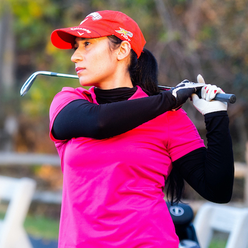 Shagufa Habibi, MA'23 golfing