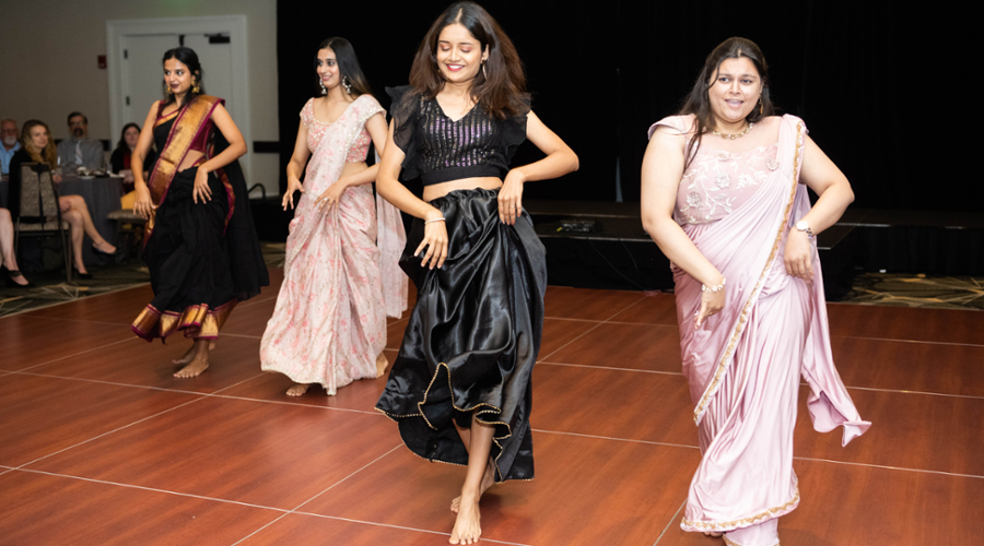 Students perform a traditional Indian dance.