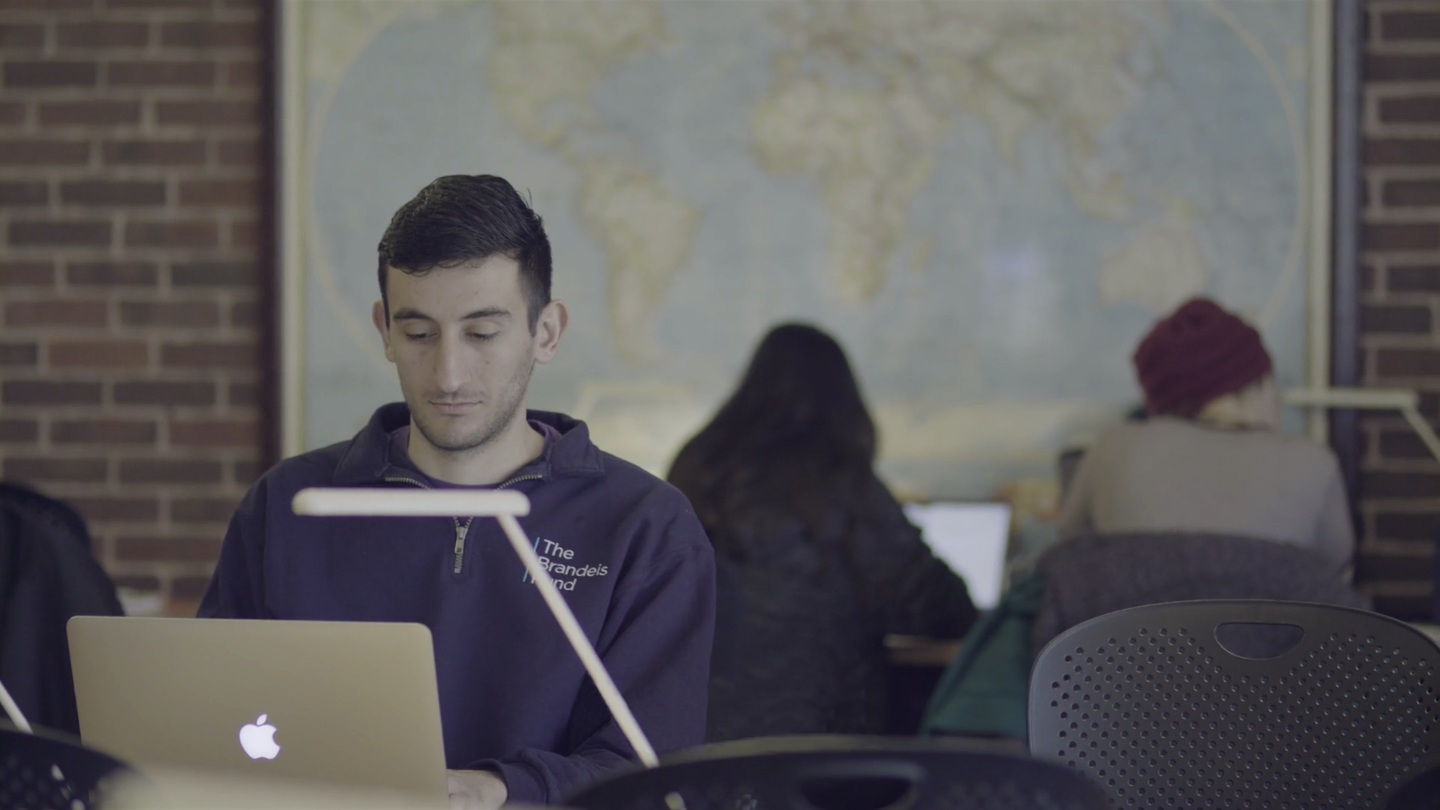 Eric Moyal working in the cluster area at Brandeis IBS