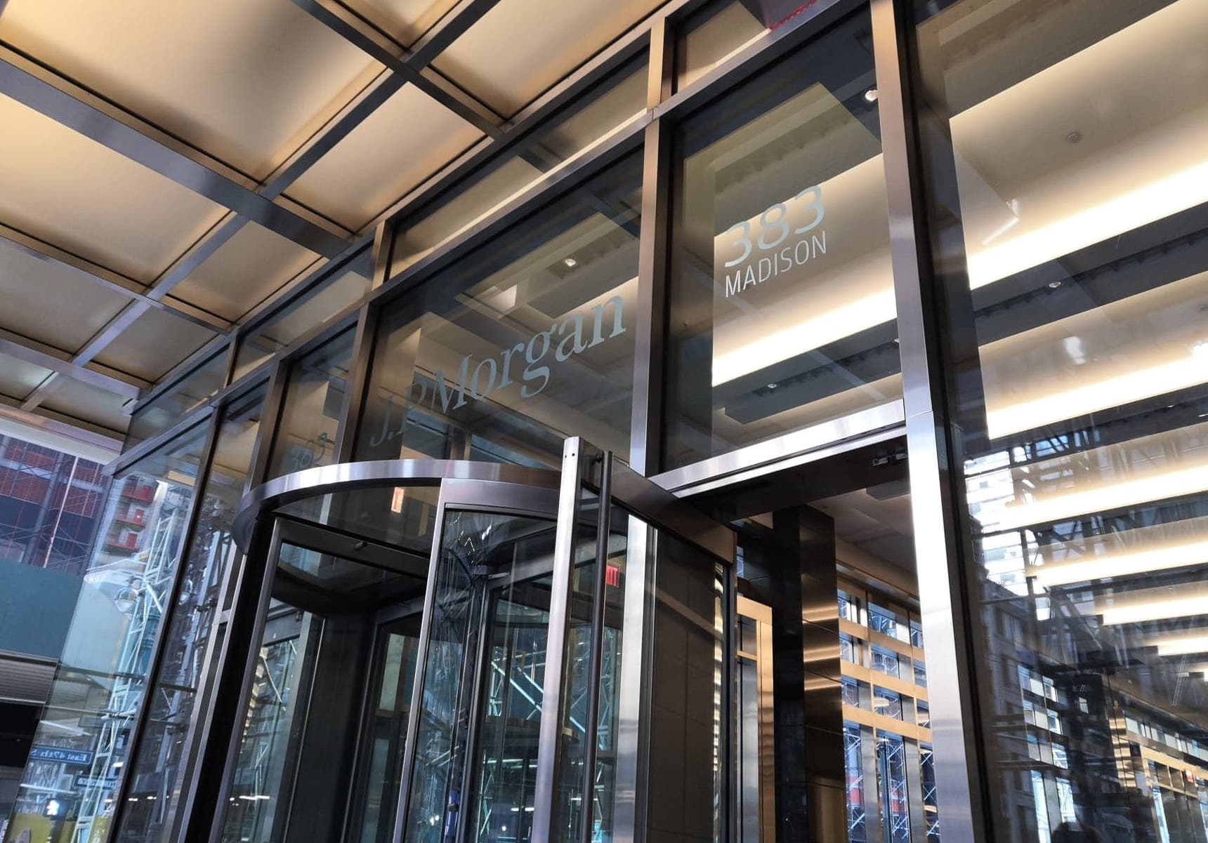 Entrance to JP Morgan