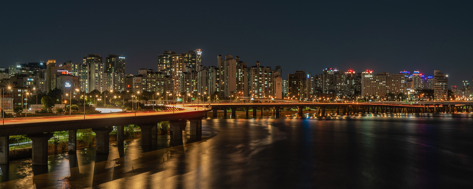 skyline of Seoul south Korea at night