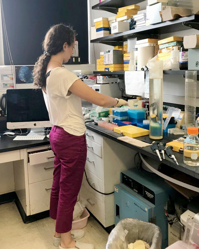 Arielle Leeman '22 at her WOW summer internship at Columbia University's Irving Medical Center.