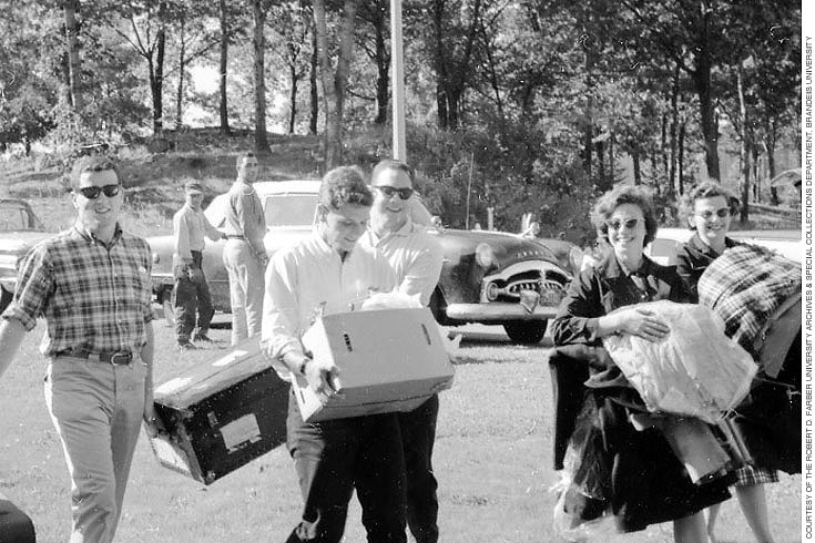 Students moving in trunks
