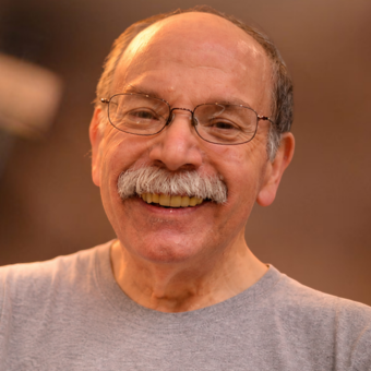 Hugh Schwartz '74