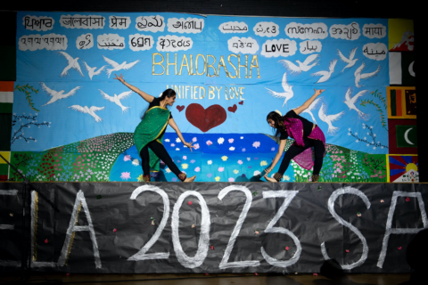 CLASSICAL DANCE: Gauri Gajeshwar ’25 and Ashna Kelkar ’24 perform a classical Indian dance in the style of Bharatnatyam.