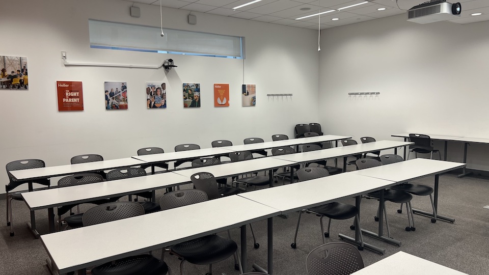 Heller Schneider G02 back of classroom