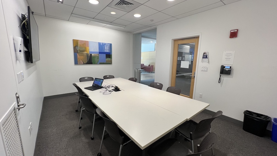 Heller Schneider G07 back of room