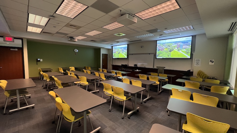 Lemberg 54 front of classroom