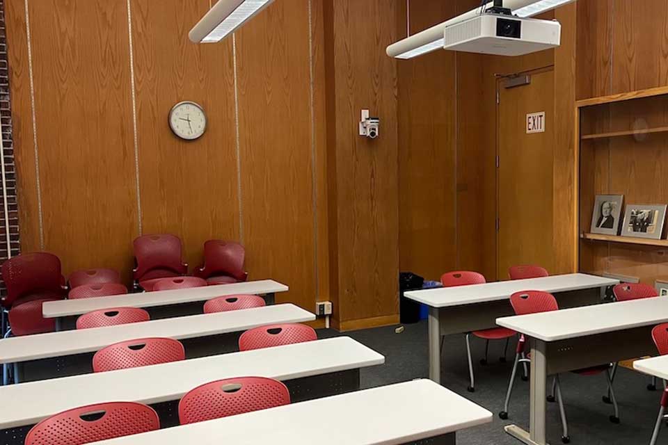 IBS Sachar 101 back of classroom