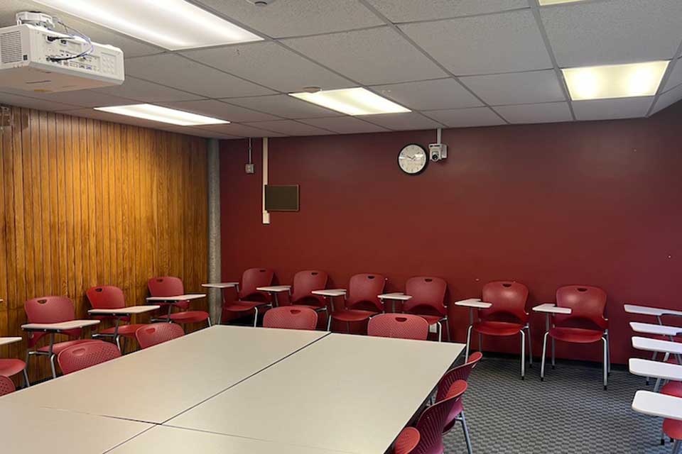 Olin-Sang 124 back of classroom