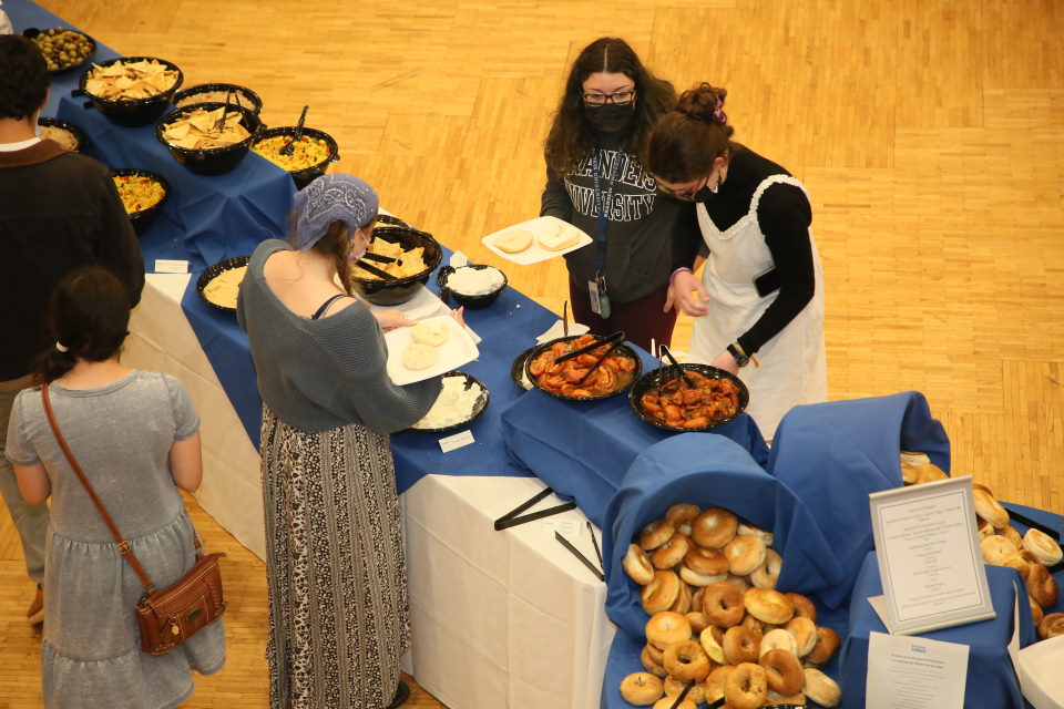 Students serving themselves food