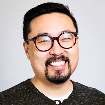 headshot of alvin chang