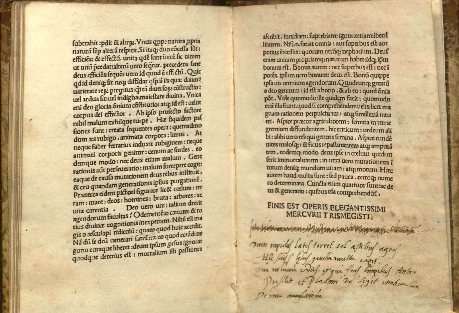 Pages of Pimander, sive De potestate et sapientia Dei with handwritten Italian notes in the margin