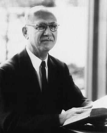 Black and white photograph of Bern Dibner
