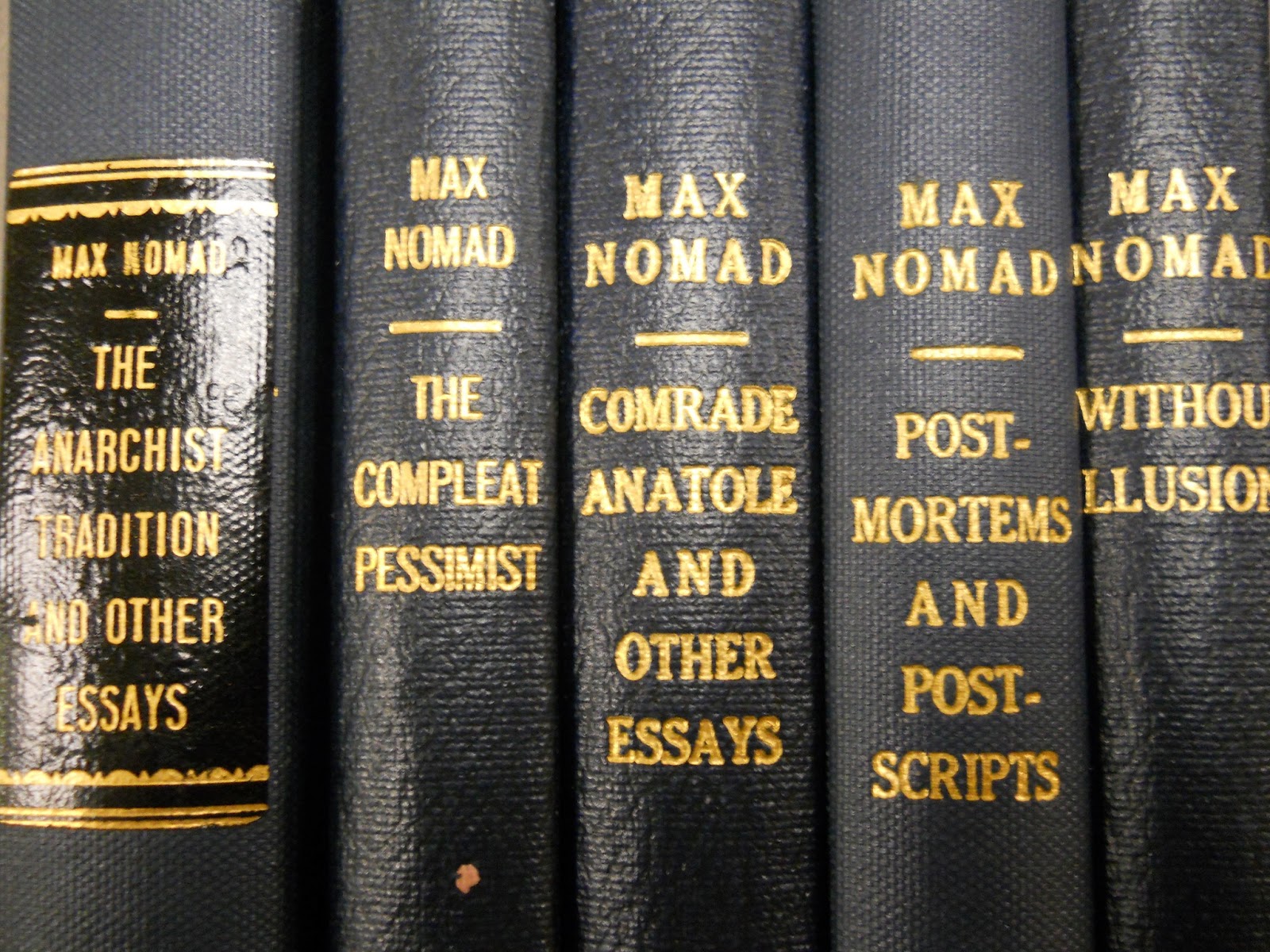 5 volumes of Max Nomad essays.