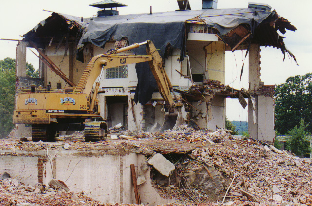 Last remaining parts of Ford Hall as it was being demolished