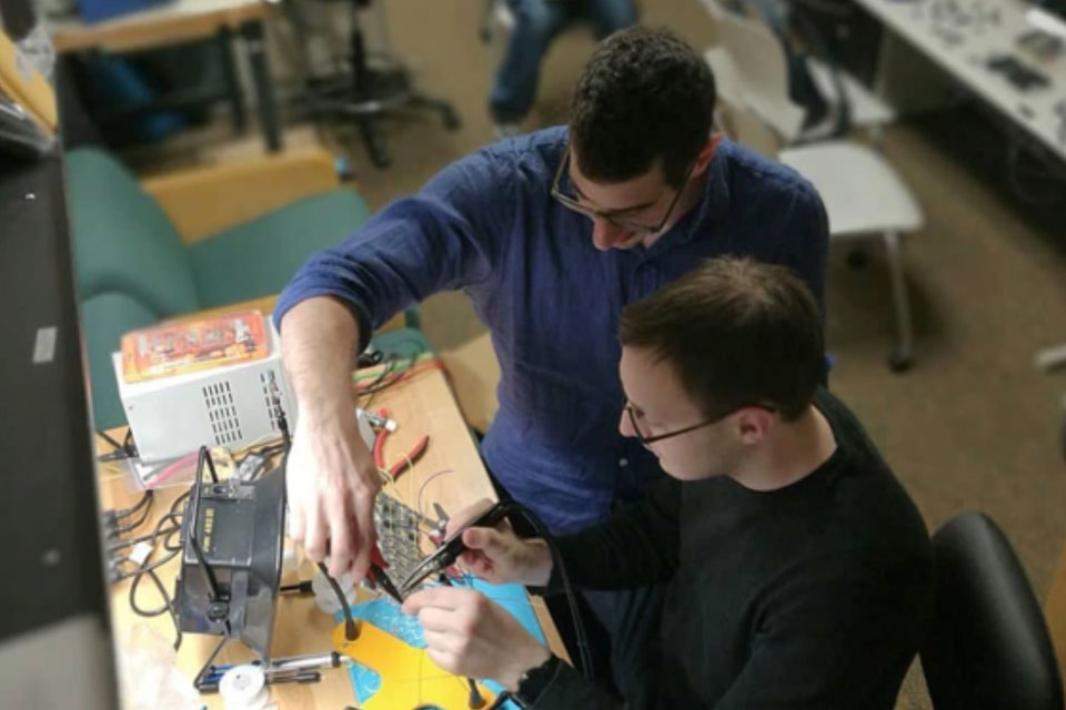 Students at work on a DIY mechanical keyboard in the Automation Lab