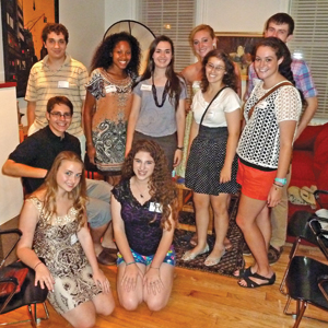 Photo of incoming students meeting Philadelphia-area alumni