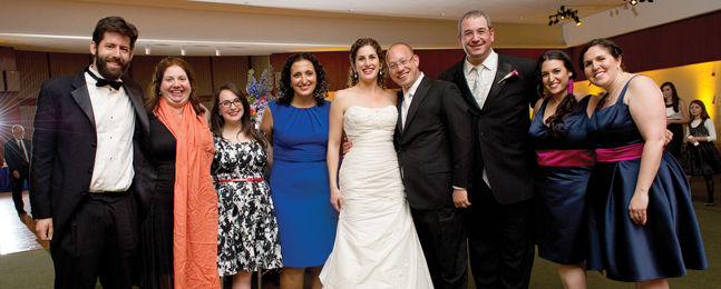 Photo of Amy Lurie Schulman ’01 and Seth Schulman wedding