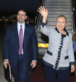 Shapiro greets Hillary Clinton as she arrives in Jerusalem in 2012.