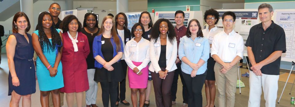 Group of undergrad research students for the year 2016