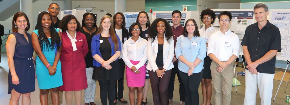 Group of undergrad research students for the year 2016