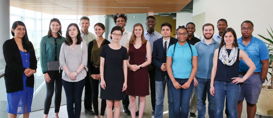 Group of undergrad research students for the year 2019