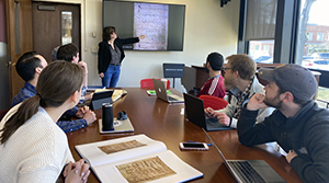 Karen Desmond teaches a musicology seminar