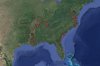 a map of the eastern half of the united states with small red dots indicating locations of Civil War refugee camps