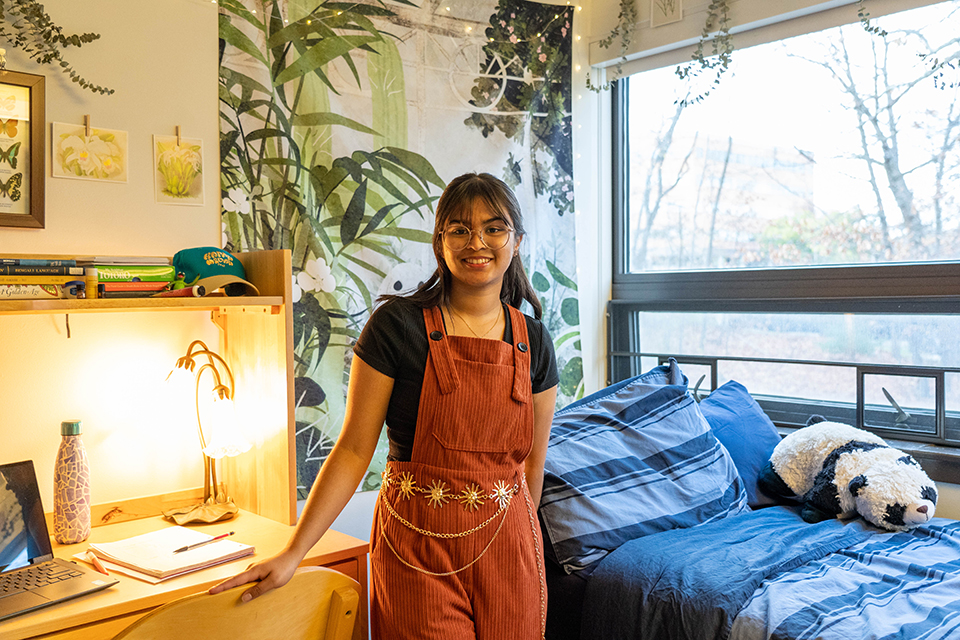 What’s the secret to a perfectly decorated room? Ask Rubaiya Nasim ’23