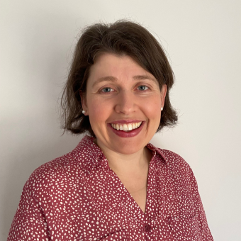 Headshot of Lina Faller