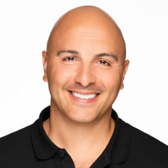 Headshot of Ari Weil