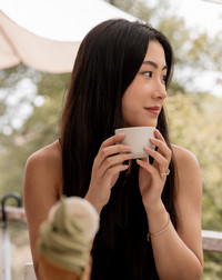 Headshot of Iria Wang