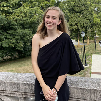 photo of Liana Perlman
