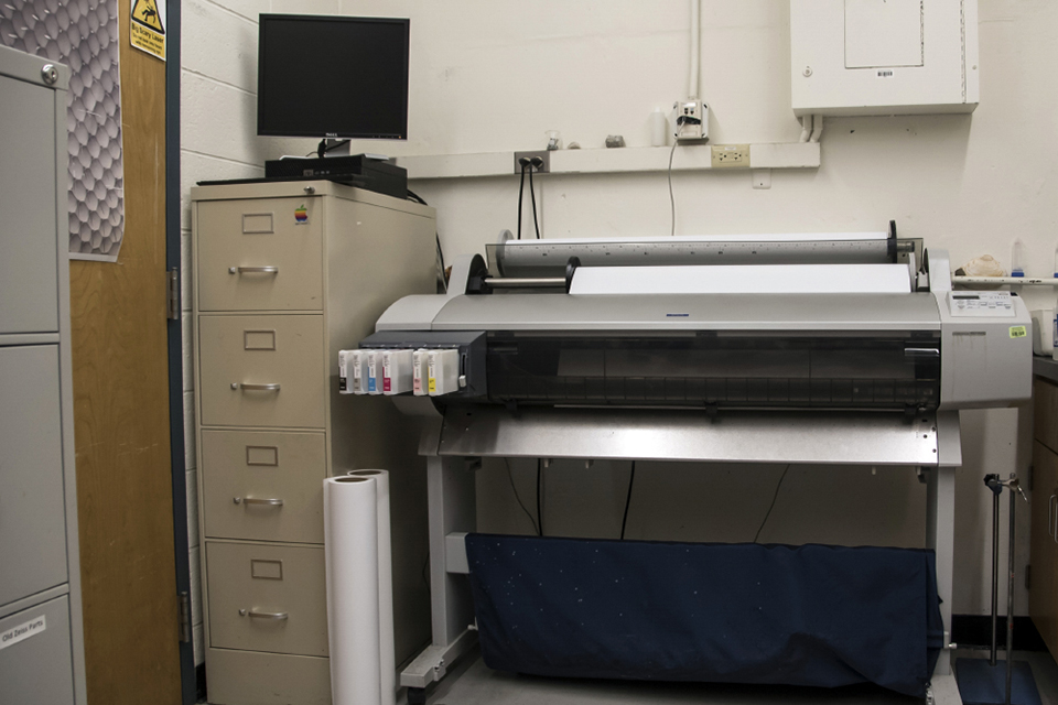 Confocal printer used for printing posters