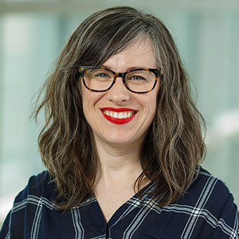 Headshot of Shannon Kearns